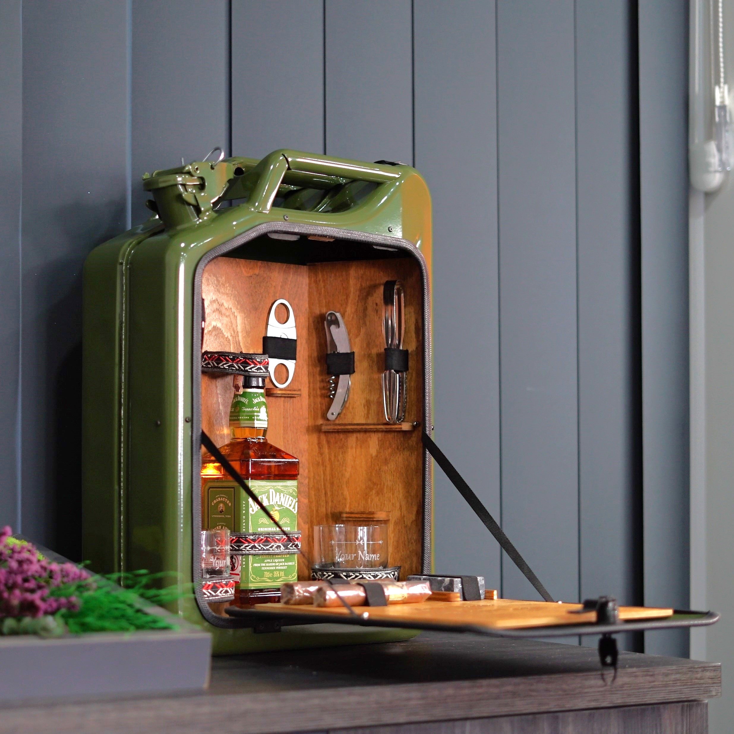 Sur Serisi Viski & Puro Konsepti